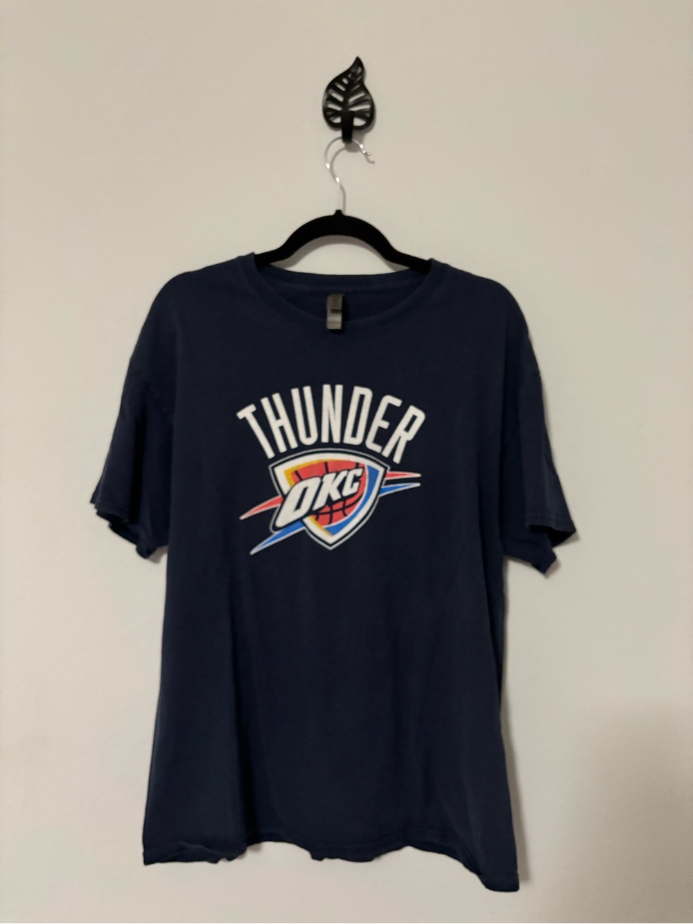 OKC Thunder Graphic T-Shirt Sz L Ouray Navy NBA